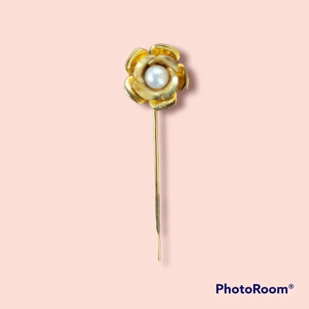 Vintage Faux Pearl Floral Lapel Pin